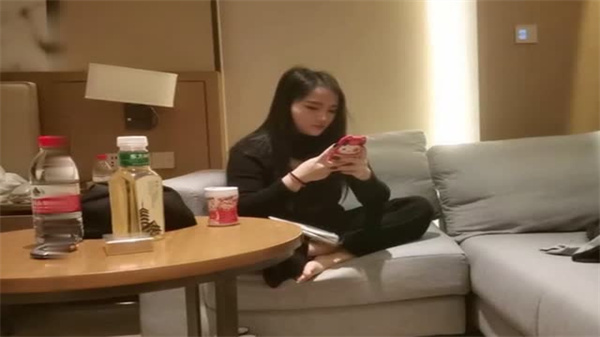 文轩探花极品美女爆乳耀眼，火辣身材诱人至极